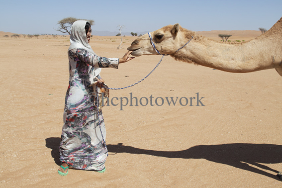 _MG_9616 Woman farmer, Oman ©hcphotowork
