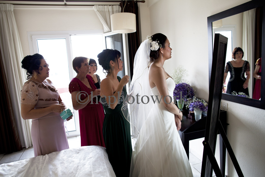 Wedding, Greece, © 2012 Helen Couchman